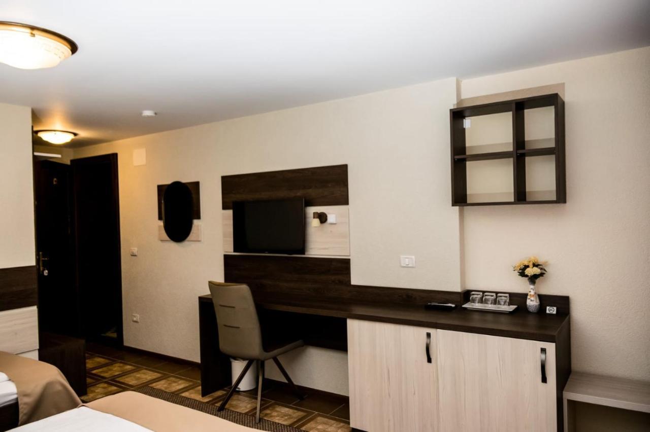 Zimandcuz Domino Residence מראה חיצוני תמונה